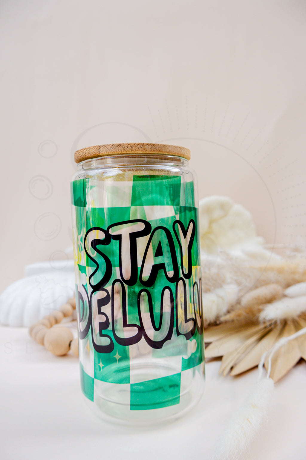 Delulu Delight: Glass Tumbler